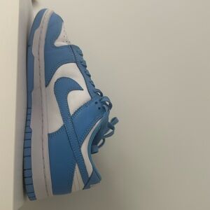Nike Dunk Low UNC (2021)